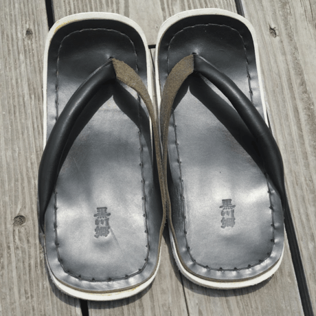 吉靴房, 革下駄