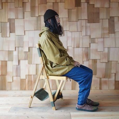 T.S.L.CUB, field chair
