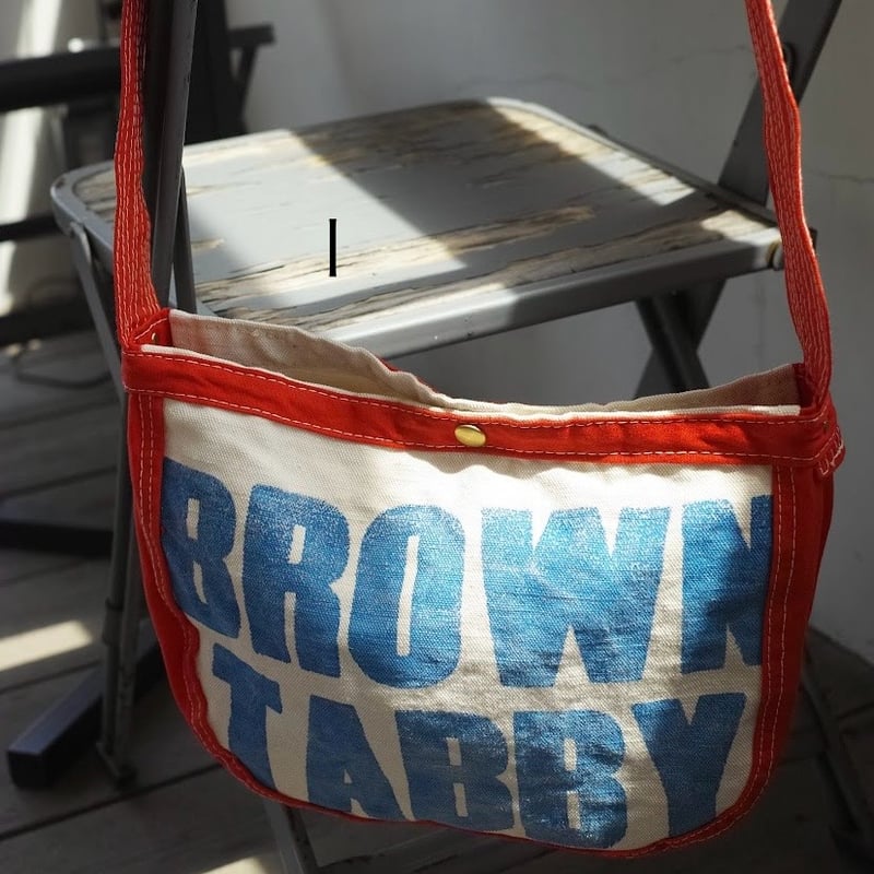 BROWN TABBY／ニュースペーパーバッグ　ブラウンタビーワークス　美品 BROWN TABBY, mix fabrics small News paper bag |