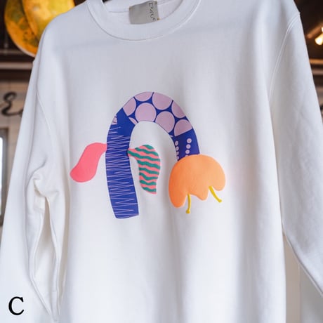 musica print works スウェット