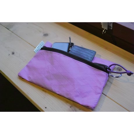 VRNCLR, Zipper Pouch