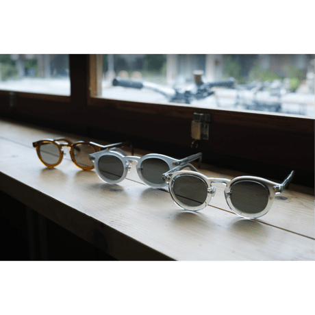 MEGANEROCK, vector004