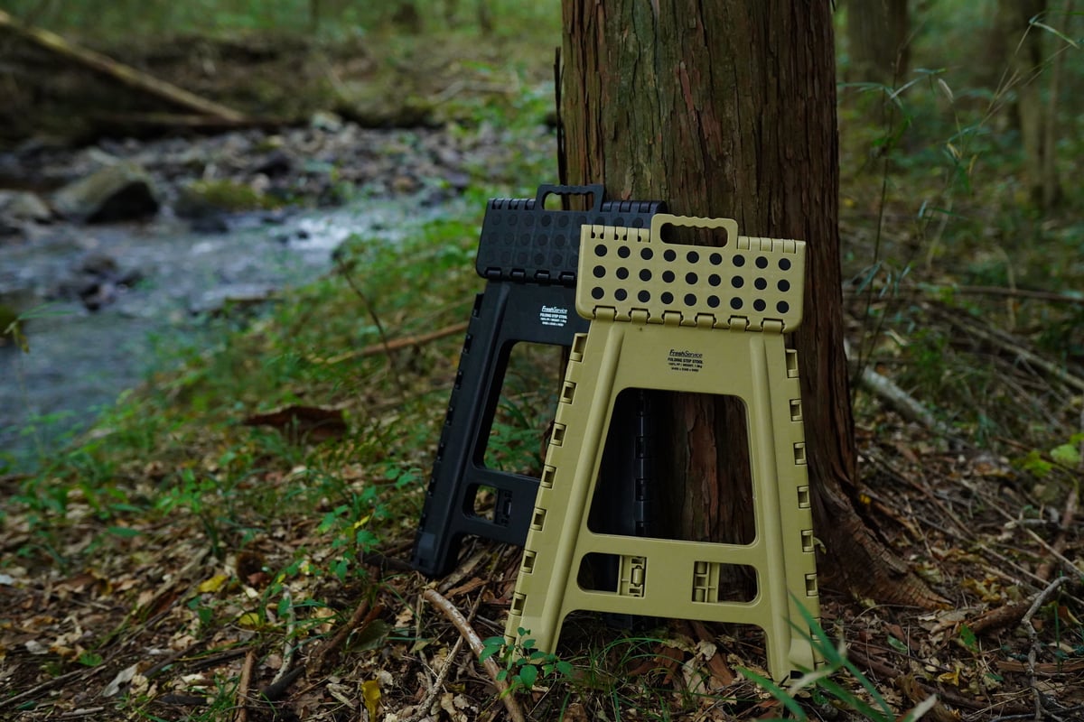 スツール neighborhood NHWDS / P-STEPSTOOL OLIVE スツール neighborhood NHWDS / P-STEPSTOOL OLIVE スツール