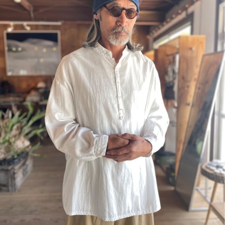 PORTER CLASSIC, SUVIN GOLD GAUZE STAND COLLAR LONG SMOCK SHIRT