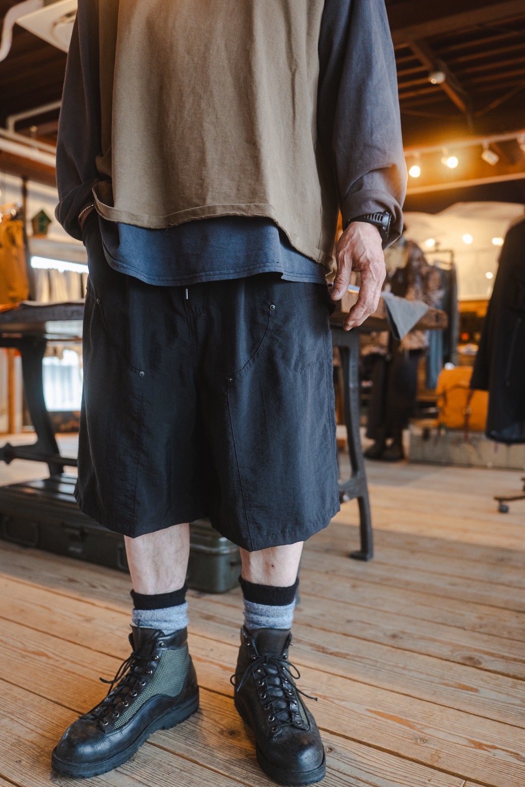Product Twelve,Silk Nylon Short Work Pants | Pu