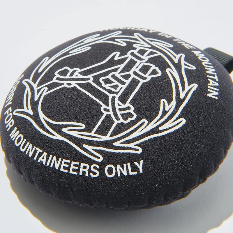Mountain Research,Round Case | Purveyors