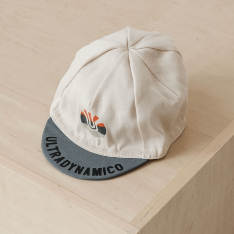 ULTRADYNAMICO* alt font cap
