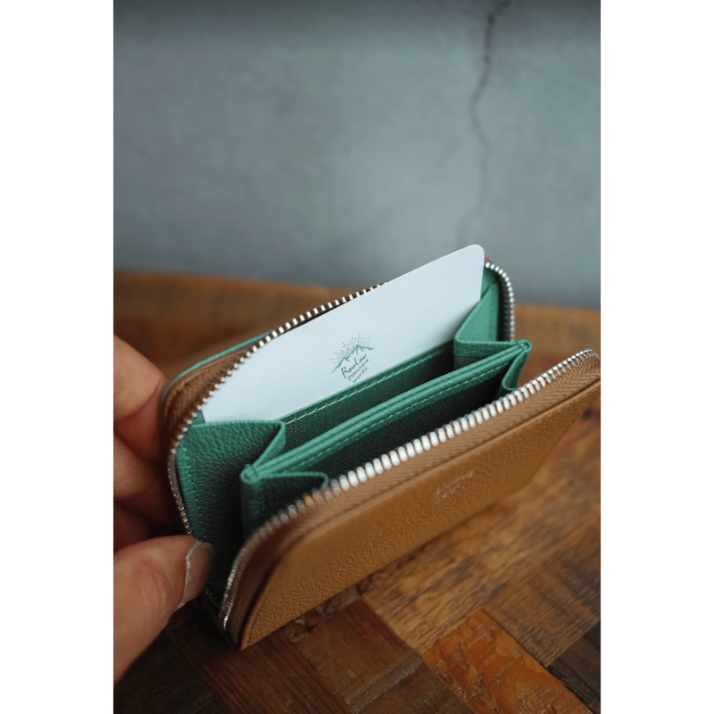 RawLow Mountain Works, Hillary Wallet 01 | Purv 