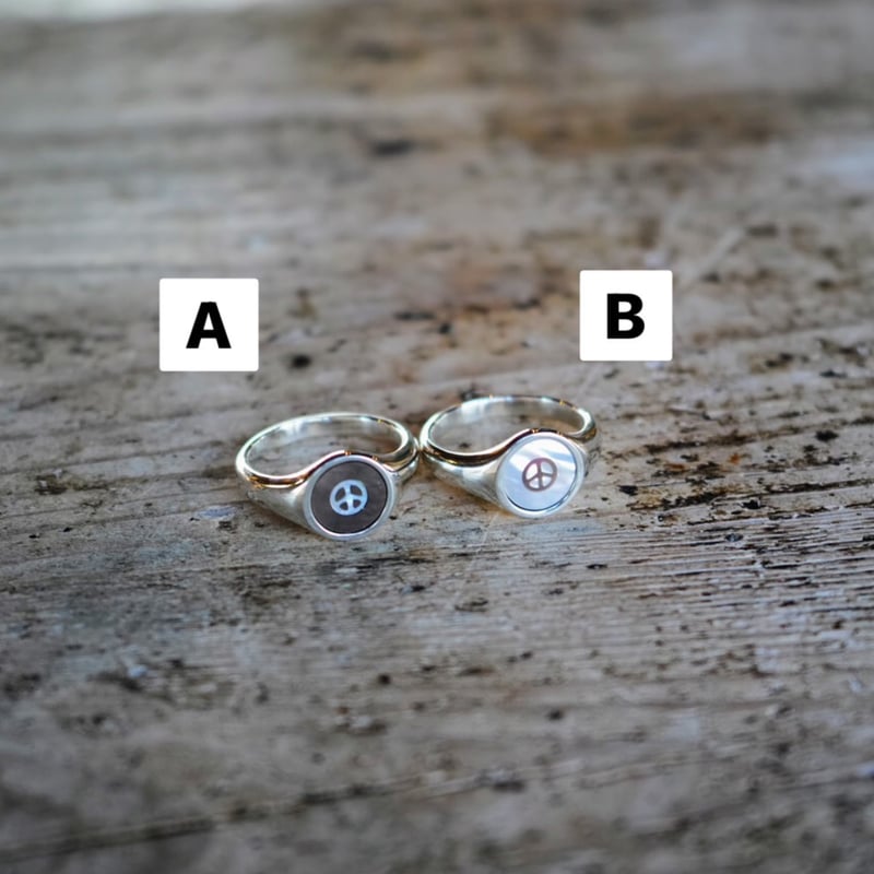 PORTER CLASSIC, PEACE SHELL SILVER INLAY RING |