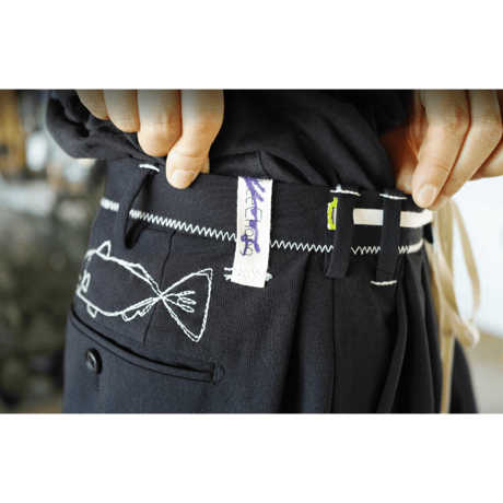 LeeMake, EMOI PANTS