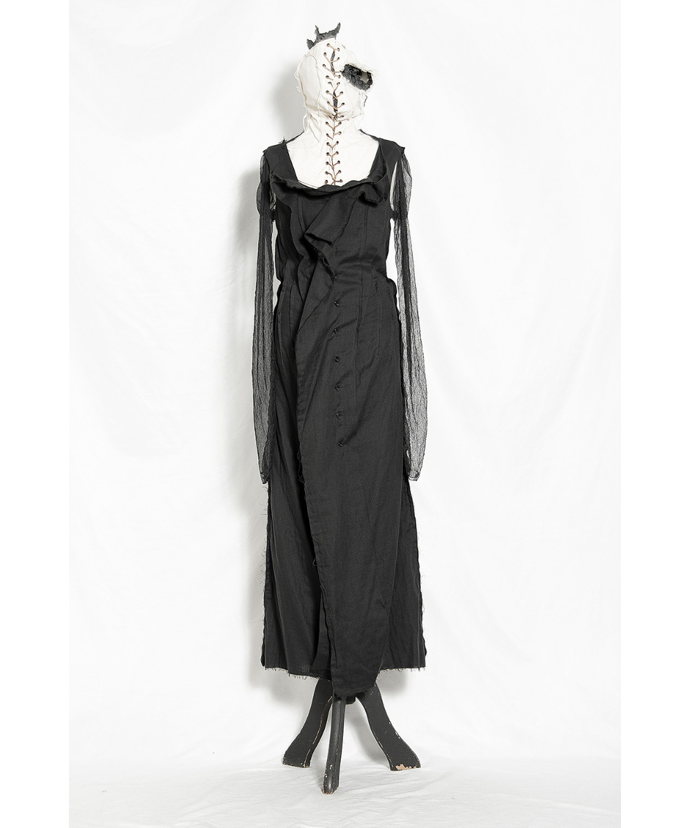 alice auaaブラックサテンホルターネックベスト au60-04op03-01/ladies