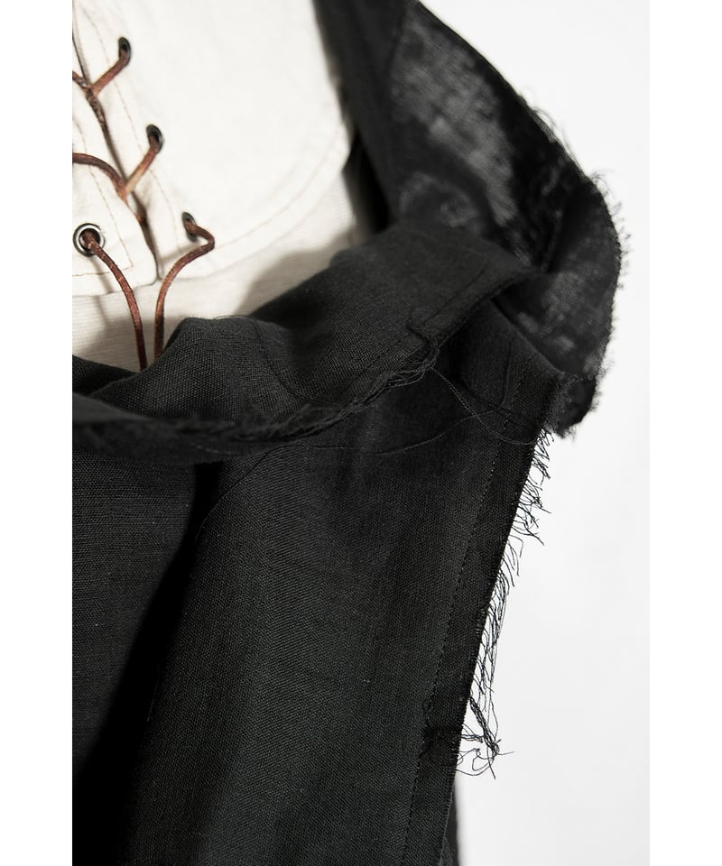 alice auaaブラックサテンホルターネックベスト alice auaaブラックサテンホルターネックベスト alice auaaブラック