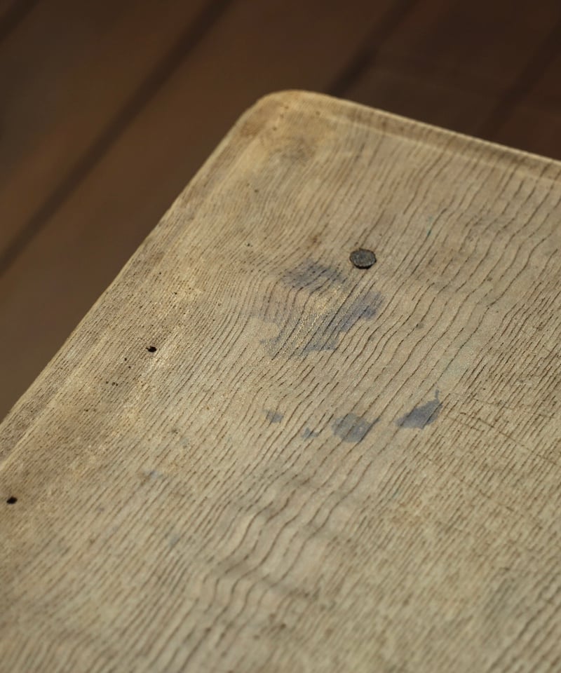 ろくろ脚のローテーブル | 鯨オーケストラ