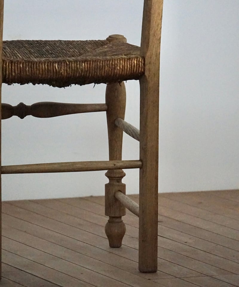 【即決】飛騨産業  縄張りチェアー ビンテージ  ラッシュ編み 北欧スタイル浅草 即決】飛騨産業 縄張りチェアー ビンテージ ラッシュ編み 北欧スタイル