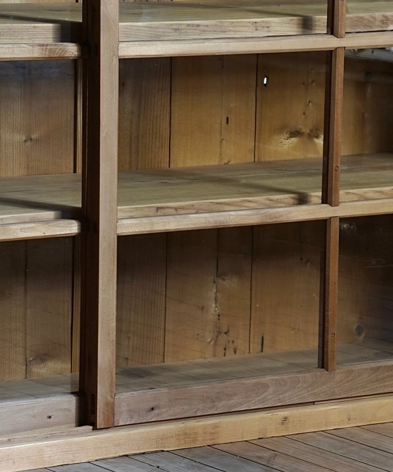 ガラス戸棚・3段 | 鯨オーケストラ