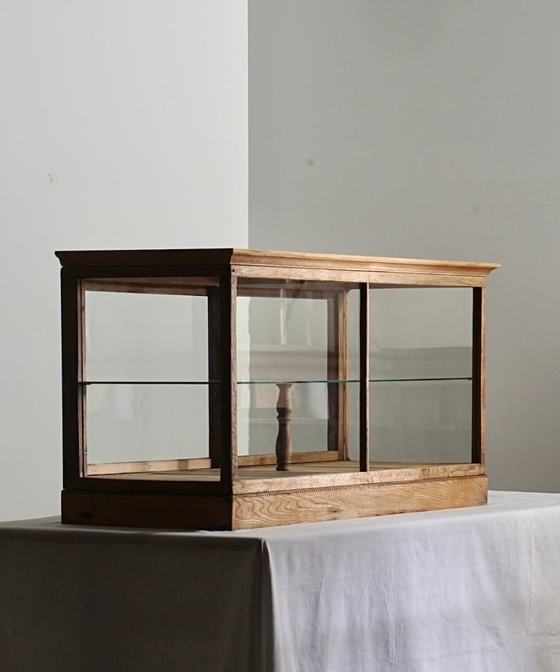 ガラスショーケース | 鯨オーケストラ