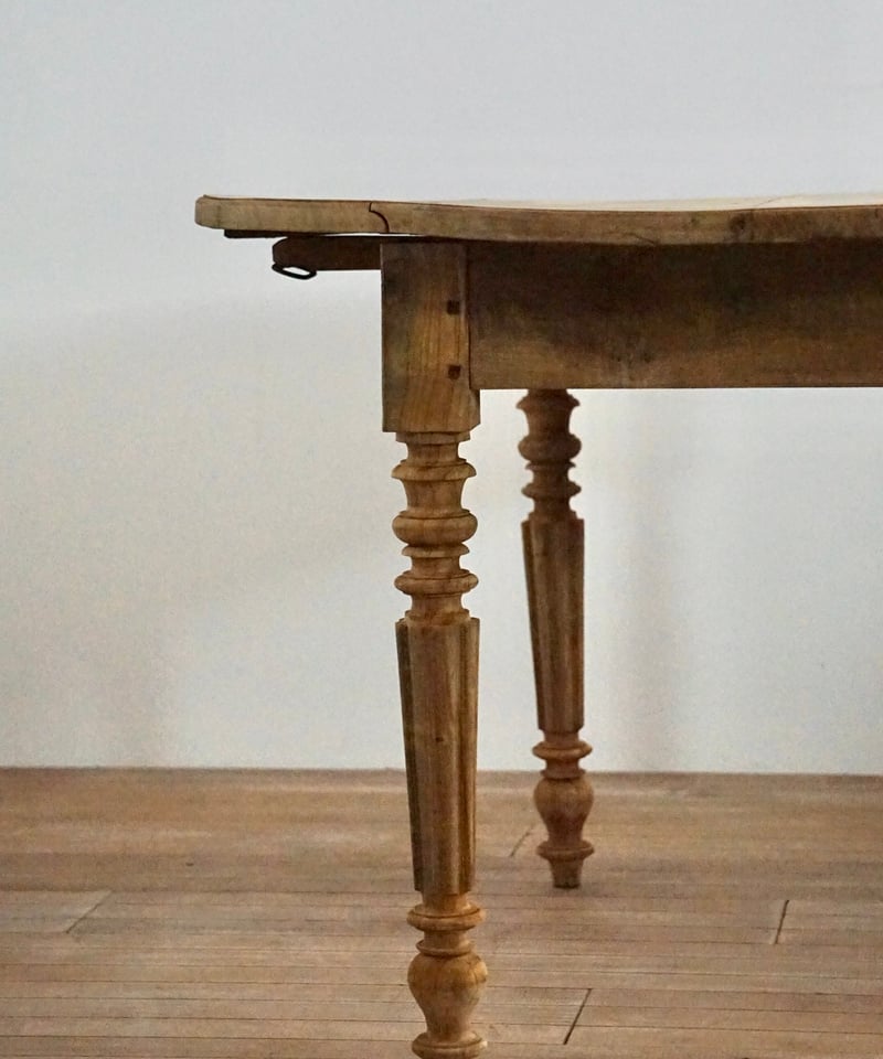 オーバル型 バタフライテーブル | 鯨オーケストラ