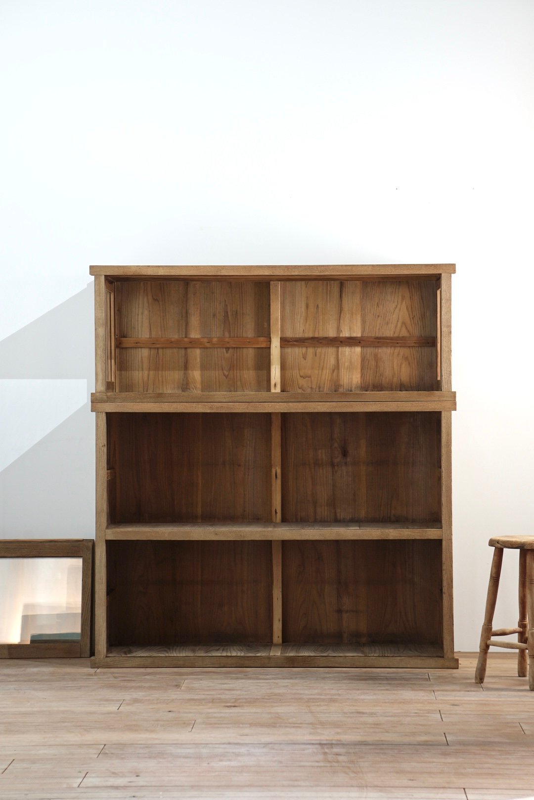 重ねのガラス棚 | 鯨オーケストラ