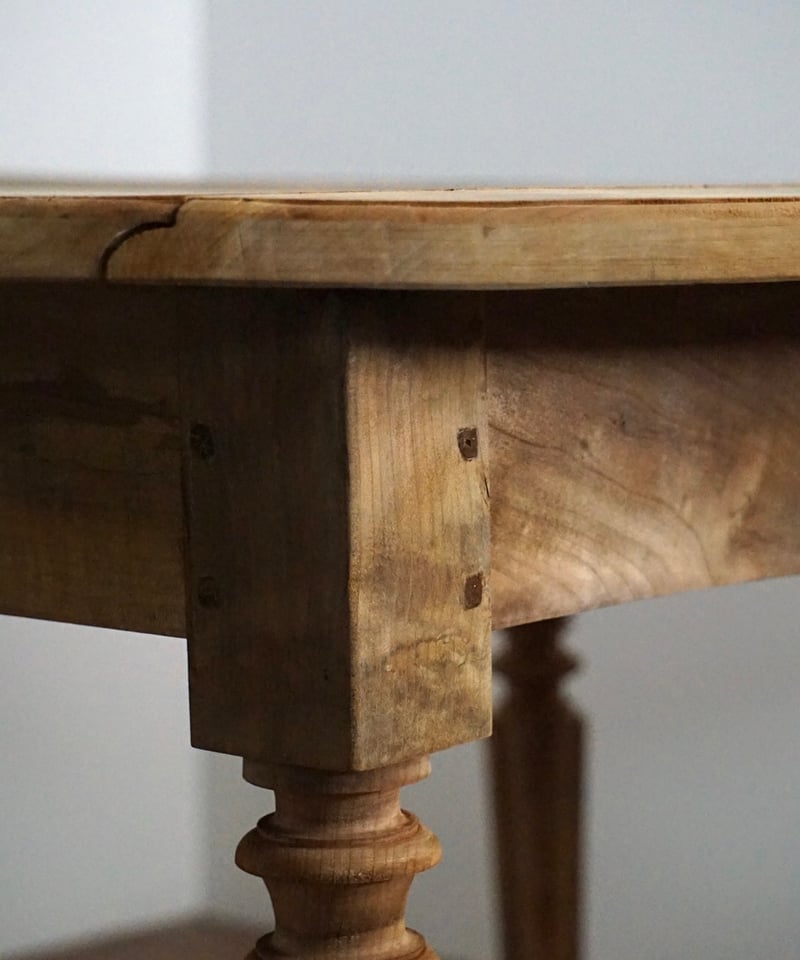 L3705-229 英国アンティーク オーク オーバル バタフライテーブル L3705-229 英国アンティーク オーク オーバル バタフライテーブル