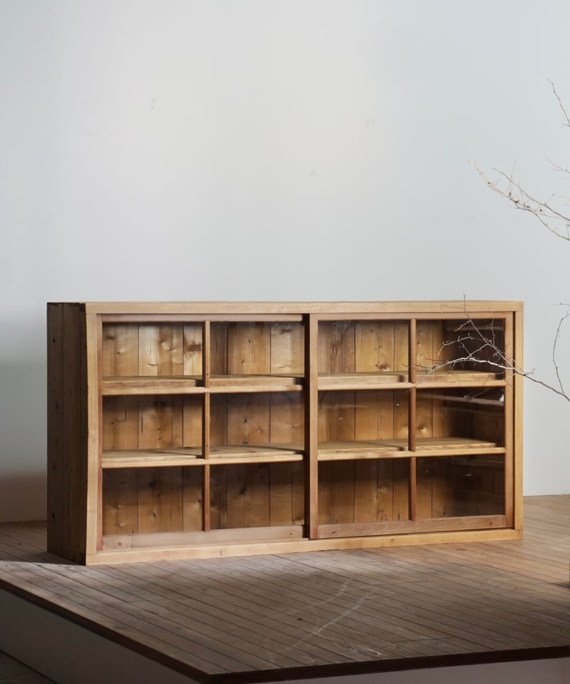 ガラス戸棚・3段 | 鯨オーケストラ