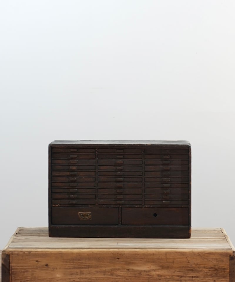 眼鏡屋の引き出し収納棚 | 鯨オーケストラ