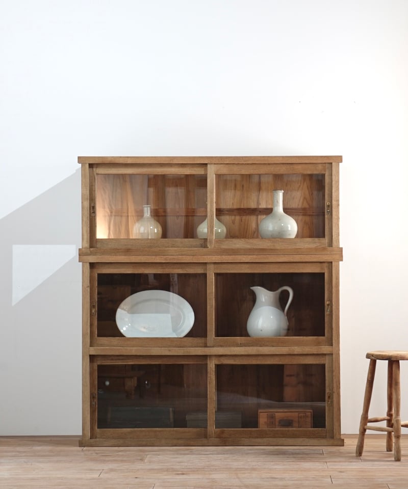 重ねのガラス棚 | 鯨オーケストラ