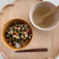 【Bebemeshi kids MEAL SET】高野豆腐のそぼろ丼＆かぶのお味噌汁