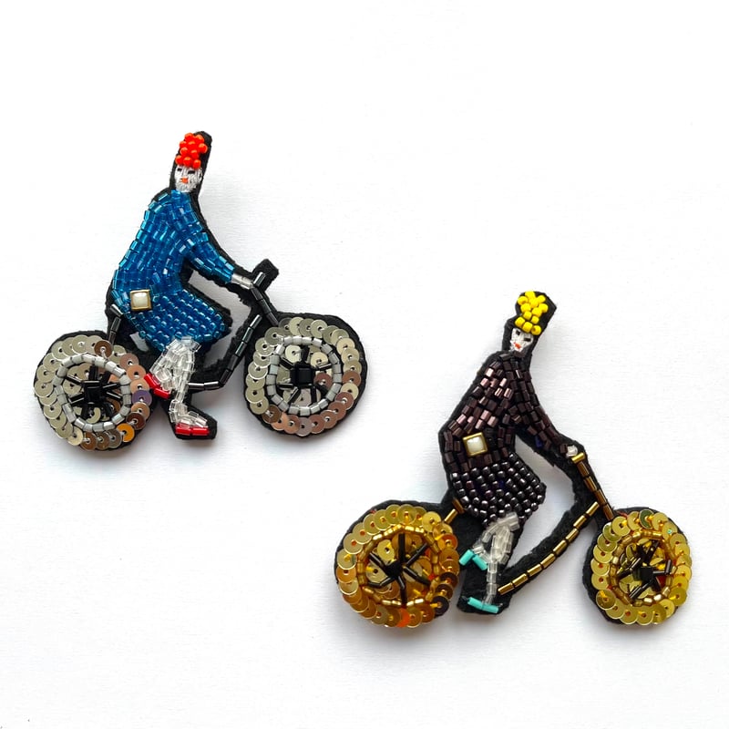 139 ブローチシリーズ　美しい色味の自転車　ハンドメイド　ピアス 139 ブローチシリーズ 美しい色味の自転車 ハンドメイド ピアス 【公式