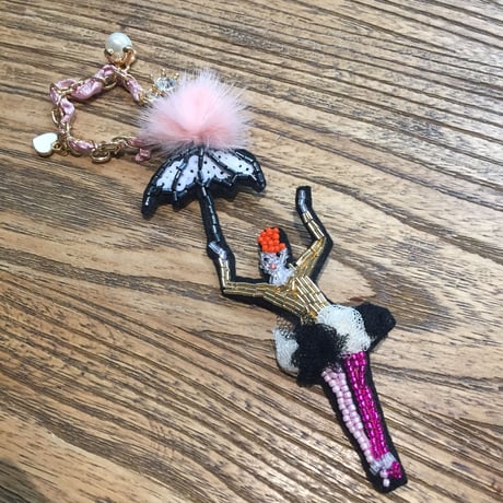 アンブレラサーカス   | ビーズチャーム&ブローチ h