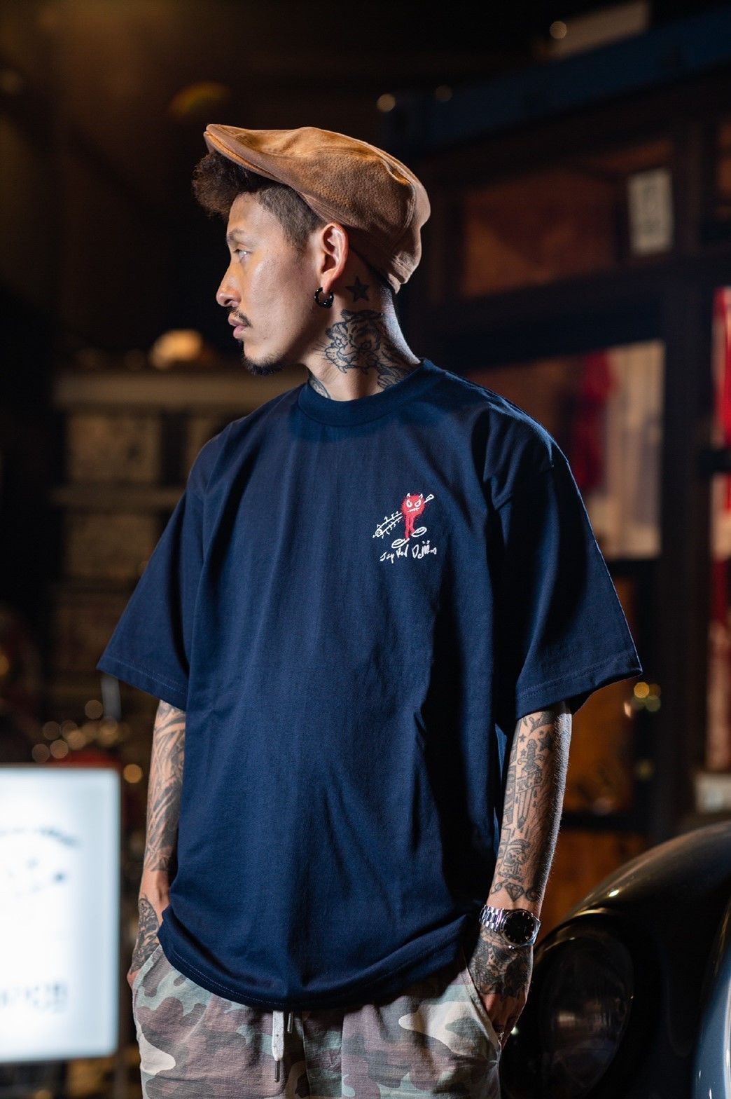 ベッドロック星、バッファローダメージtシャツ red jap Demon 六星Tシャツ(RV042) | Rockstar Village