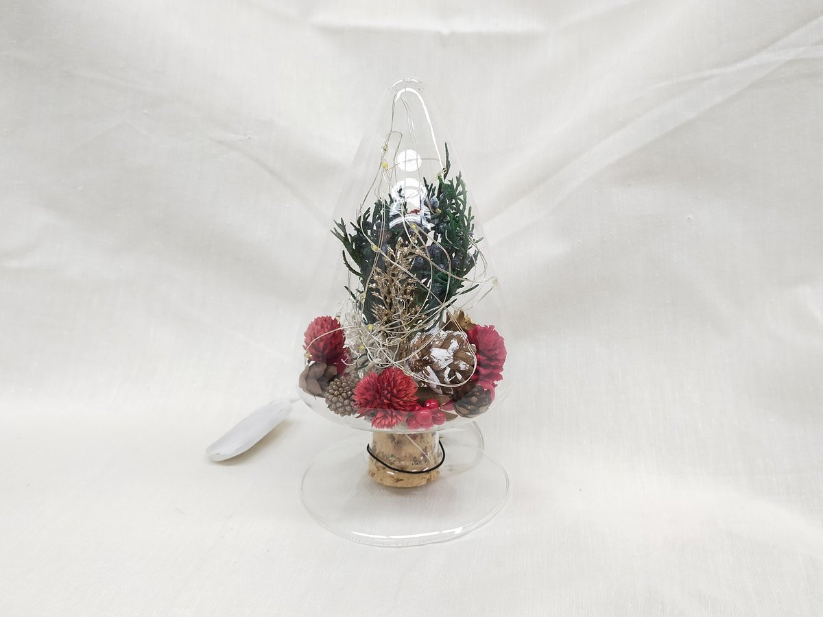 ❁とんがりガラスツリー・グリーン ❁プリザーブドフラワーツリー❁☞sale中‼︎ ❁とんがりガラスツリー・グリーン ❁プリザーブドフラワーツリー