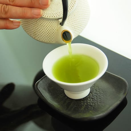 伝承の茶(でんしょうのちゃ)　掛川産限定深蒸し茶100g