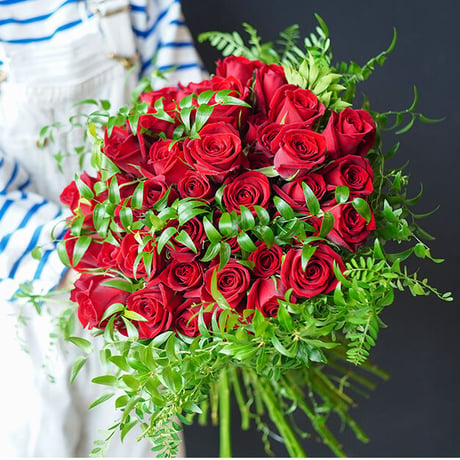【還暦祝い用/２週間前オーダー必須】60本の赤薔薇の花束