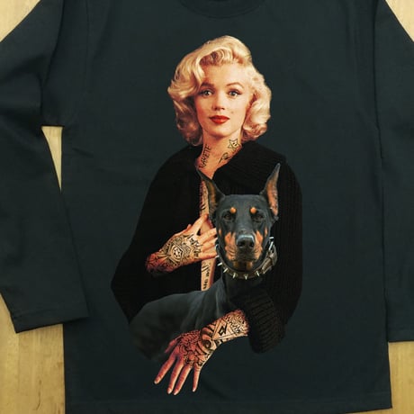 RARETE (ラルテ) マリリンモンロー ドーベルマン タトゥー  ブラック  長袖Tシャツ
