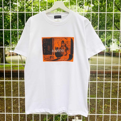 RARETE (ラルテ)   She overslept and missed the Carriage　Tシャツ ホワイト