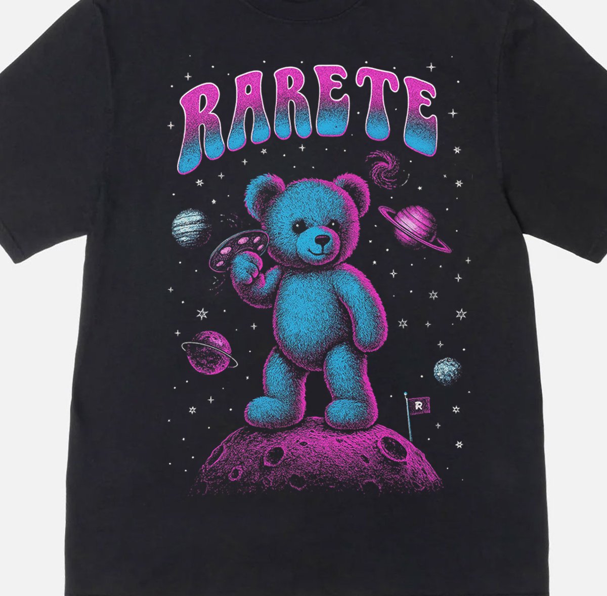RARETE (ラルテ) テディベア Teddy bear 宇宙到来 Tシャツ | Rare