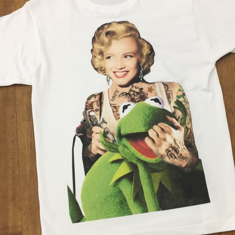 RARETE (ラルテ)   マリリンモンロー  Frog  Tシャツ  ホワイト  Tシャツ 星柄 star