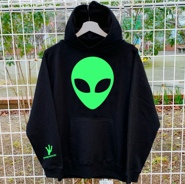 RARETE (ラルテ) グレイ ネオン グリーン パーカー ブラック | Rarete