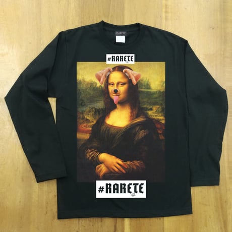 RARETE (ラルテ)  モナリザ アプリ dog  ブラック  長袖Tシャツ