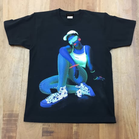 RARETE (ラルテ)    GIRL  neon キャップ  Tシャツ ブラック