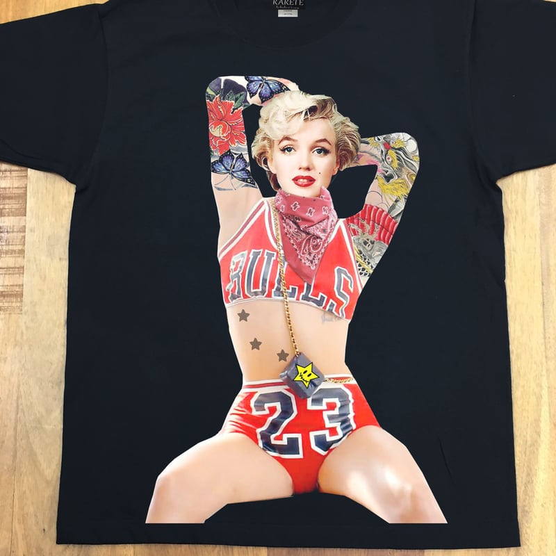 マリリンモンロー　Tシャツ　Mサイズ　ブラック　黒　ユニセックス マリリンモンロー Tシャツ Mサイズ ブラック 黒 ユニセックス