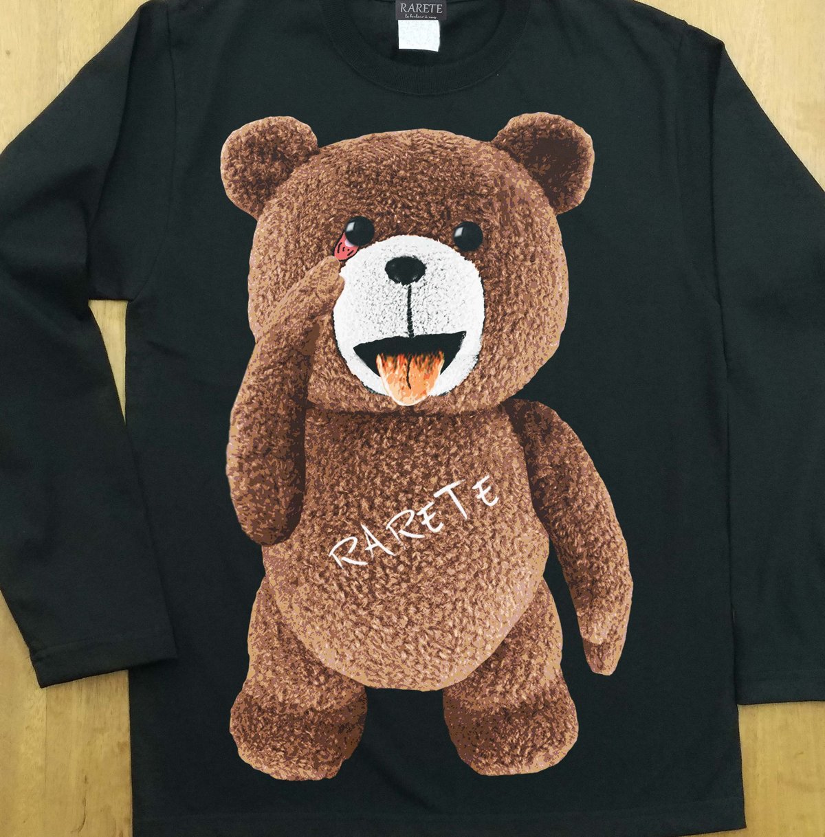 RARETE (ラルテ) テディベア あっかんベー！【茶色】ブラック 長袖T