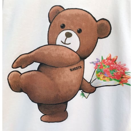 RARETE (ラルテ)  テディベア フラワーボンバー 花束投げる  Tシャツ ホワイト