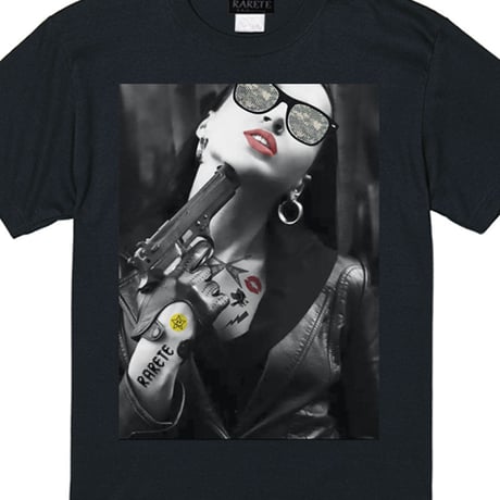 RARETE (ラルテ)    GIRL 迷彩 Tatoo  拳銃  Tシャツ ブラック