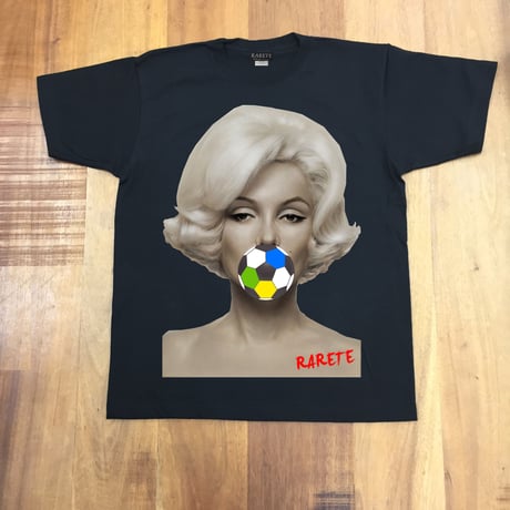 RARETE (ラルテ)   マリリンモンロー サッカー ボール  Tシャツ  ブラック 星柄 star
