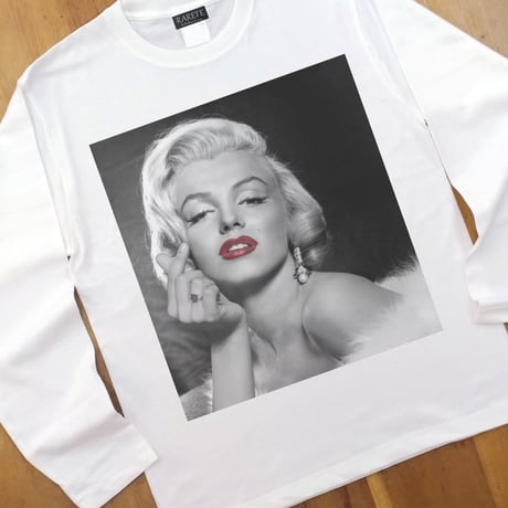 RARETE (ラルテ)  マリリンモンロー キュンです 長袖Tシャツ ホワイト