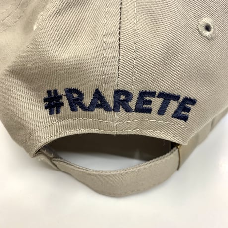 RARETE (ラルテ) 泣いちゃった 刺繍  ベージュ キャップ