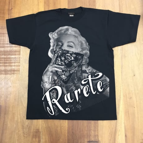 RARETE (ラルテ)    マリリン モンロー ローライダー  Tシャツ  ブラック  星柄
