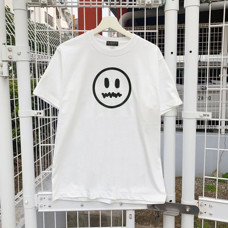 RARETE (ラルテ)   む~~~~　Tシャツ  　ホワイト  3D パフ