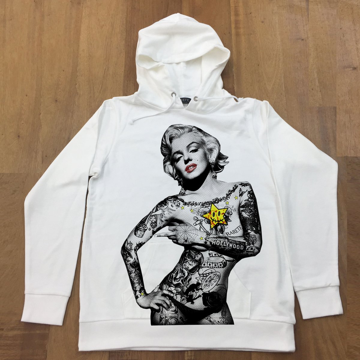 Malbon パーカー×ショーツ 2点セット 白系 スポーティ 清潔感◎ Malbon パーカー×ショーツ 2点セット 白系 スポーティ 清潔感◎